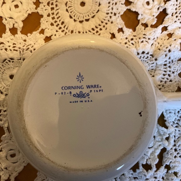 Vintage Corning Ware P82B Petite Pan 1 Pint Saucepan Blue Flower Pot Made USA - Picture 4 of 6